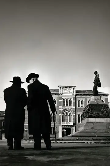 Постер к фильму "Viva Verdi!" #1140311