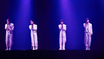 Задник к фильму "하이라이트: 라이츠 고 온, 어게인 인 시네마" #1608822