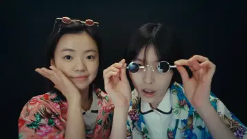 Задник к фильму "여름의 카메라" #830084