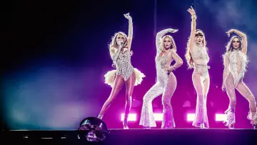 Задник к фильму "The Girls Aloud Show" #1633437
