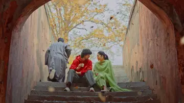 Задник к фильму "ఎనిమిది వసంతాలు" #1165205
