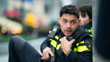 Задник к фильму "Заложник в магазине Apple" #786206