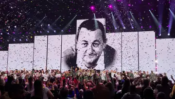 Les Enfoirés 2025 - Au pays des Enfoirés постер