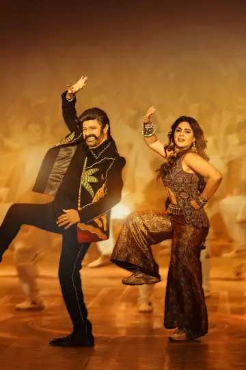 Постер к фильму "అఖండ 2: తాండవం" #563011