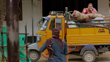 Задник к фильму "ഫെമിനിച്ചി ഫാത്തിമ" #696558