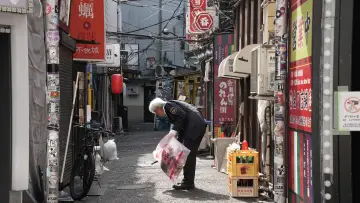 Задник к фильму "アフター・ザ・クエイク" #648255
