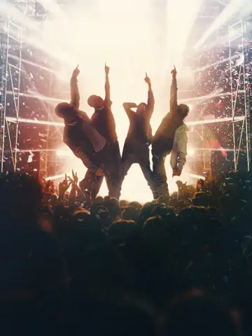 Постер к фильму "Larger than Life: Reign of the Boybands" #1299185