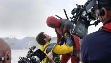 Задник к фильму "Marvel Studios Assembled: The Making of Deadpool & Wolverine" #982083