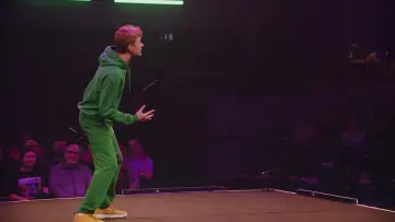 Задник к фильму "James Acaster: Hecklers Welcome" #681912