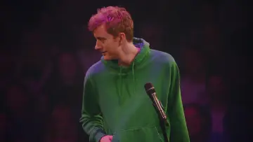 Задник к фильму "James Acaster: Hecklers Welcome" #681918