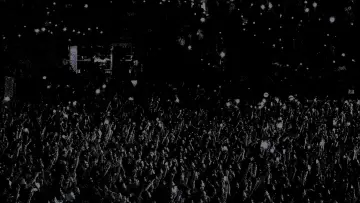 Задник к фильму "LINKIN PARK: UNSHATTER" #935428