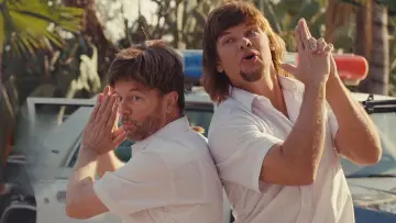 Задник к фильму "Busboys" #925279