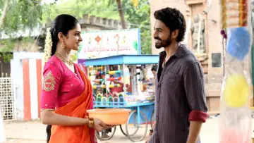 Задник к фильму "దేవకీ నందన వాసుదేవ" #1165187