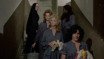 Задник к фильму "Prigione di donne" #495186