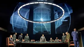 Задник к фильму "National Theatre Live: Dr. Strangelove" #724347