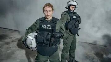 Задник к фильму "Die Nichte des Polizisten" #1568719