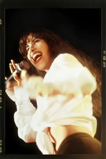 Постер к фильму "Selena y Los Dinos: A Family