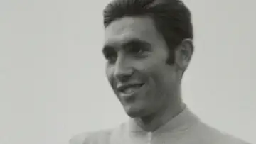 Задник к фильму "Eddy Merckx, dans la roue d