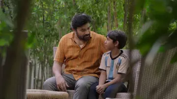 Задник к фильму "பறந்து போ" #784988