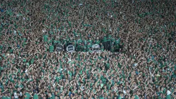 Задник к фильму "Ultras" #730000