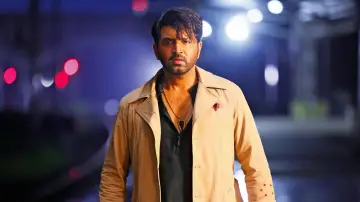Задник к фильму "ரெட்ட தல" #593327