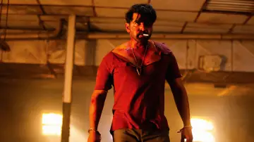 Задник к фильму "ரெட்ட தல" #593332
