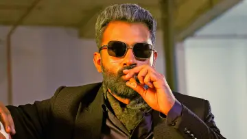Задник к фильму "ரெட்ட தல" #593334