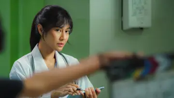 Задник к фильму "Descendants of the Sun" #1624277