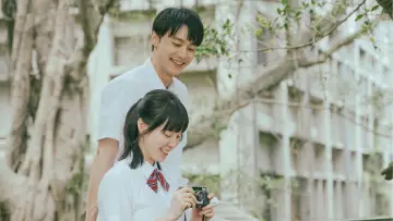 Задник к фильму "夏日最後的祕密" #718873