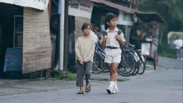 Задник к фильму "Children of Heaven" #817830