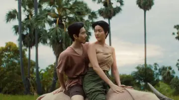 Задник к фильму "อนงค์ 2..สามสี่ชาติ" #784514