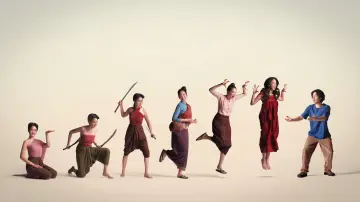 Задник к фильму "อนงค์ 2..สามสี่ชาติ" #784515