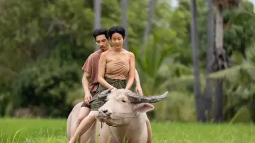 Задник к фильму "อนงค์ 2..สามสี่ชาติ" #784516