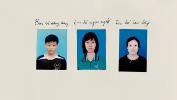 Задник к фильму "Em bé đồng bóng, em bé ngạo nghễ và em bé đau lòng" #1142342