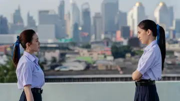 Задник к фильму "วิญญาณเลขที่ 13" #608854