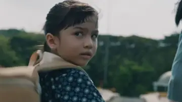 Задник к фильму "Patah Hati Yang Kupilih" #539009