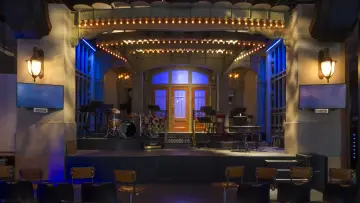 Задник к фильму "Ladies & Gentlemen... 50 Years of SNL Music" #734558