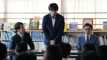 Задник к фильму "でっちあげ 〜殺人教師と呼ばれた男" #597291