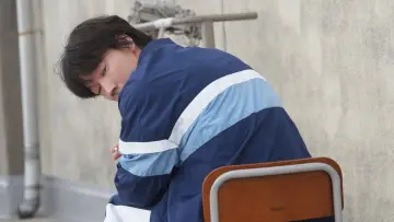 Задник к фильму "でっちあげ 〜殺人教師と呼ばれた男" #597297