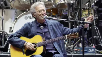 Задник к фильму "Eric Clapton’s Crossroads Guitar Festival 2023" #978395