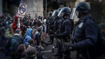Задник к фильму "WTO/99" #981918