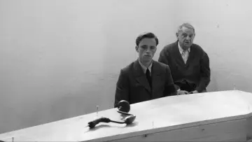 Задник к фильму "Посторонний" #796134