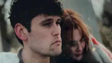 Задник к фильму "Despite Everything" #1181082