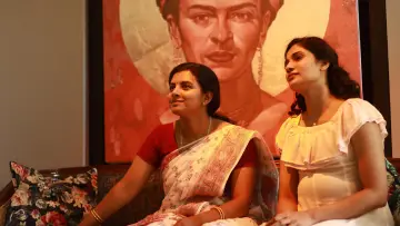 Задник к фильму "ஜென்டில்வுமன்" #726325