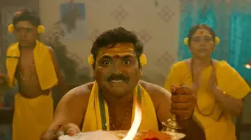 Задник к фильму "ஹவுஸ் மேட்ஸ்" #708969