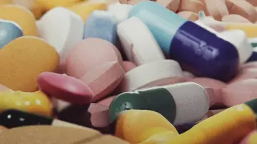 Задник к фильму "Oxy Morons" #681670