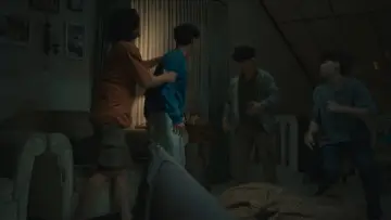 Задник к фильму "Rumah Untuk Alie" #720486