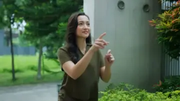 Задник к фильму "Musuh Dalam Selimut" #540351