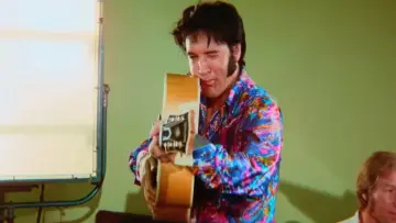Задник к фильму "EPiC: Elvis Presley in Concert" #762562