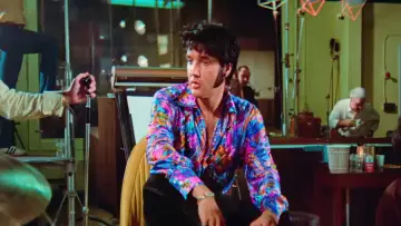 Задник к фильму "EPiC: Elvis Presley in Concert" #762568